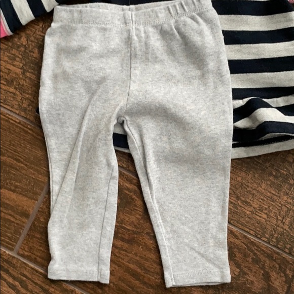 🎀Carter’s 3 outfit 9 month girls bundle 🎀 - Picture 14 of 16